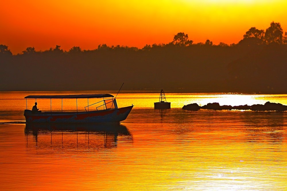 Закат на озере Тана (Эфиопия)