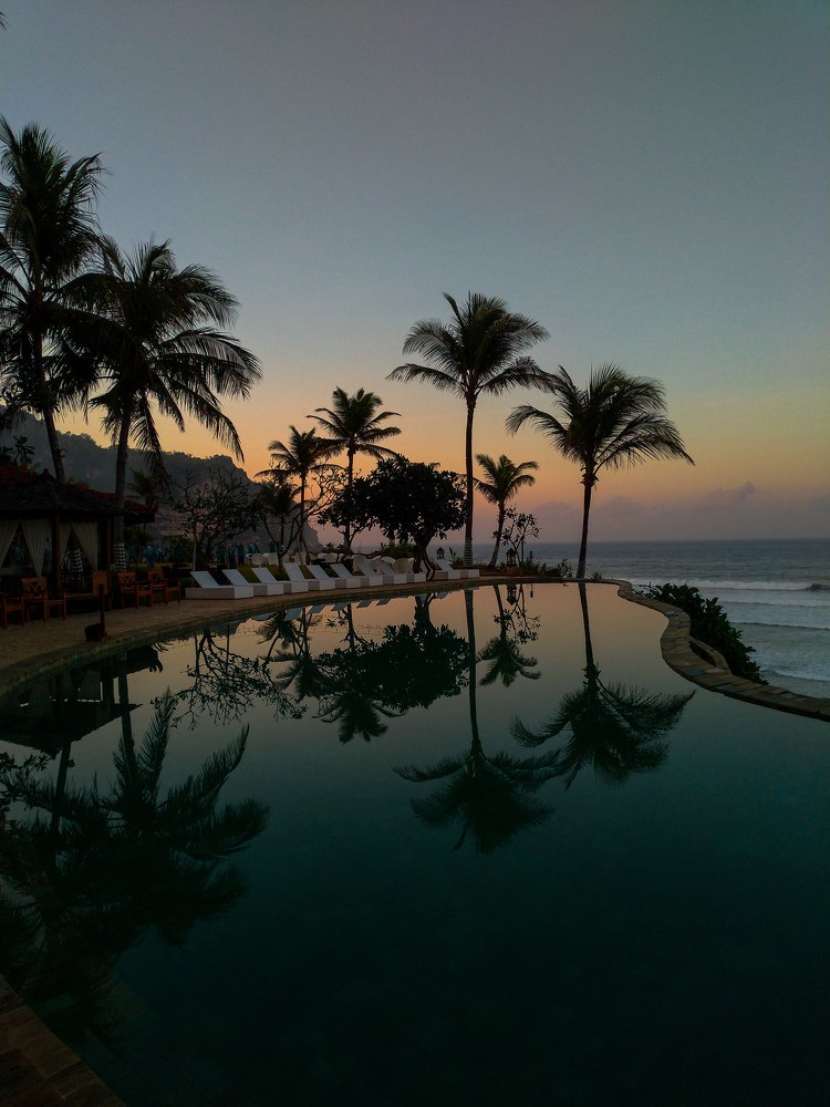 Sunrise at the Queen of the South