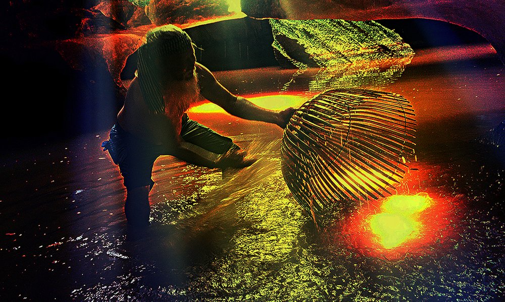 CATCH FISHING IN THE CAVE