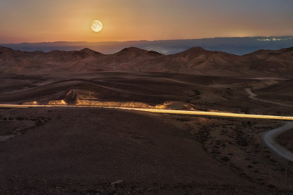 Закат в пустыне Негев