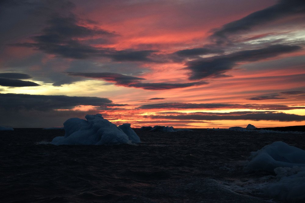 айсберг, море, закат