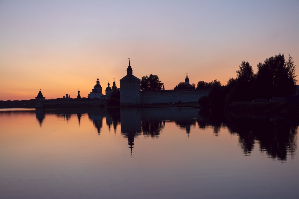 закат на озере Свирское