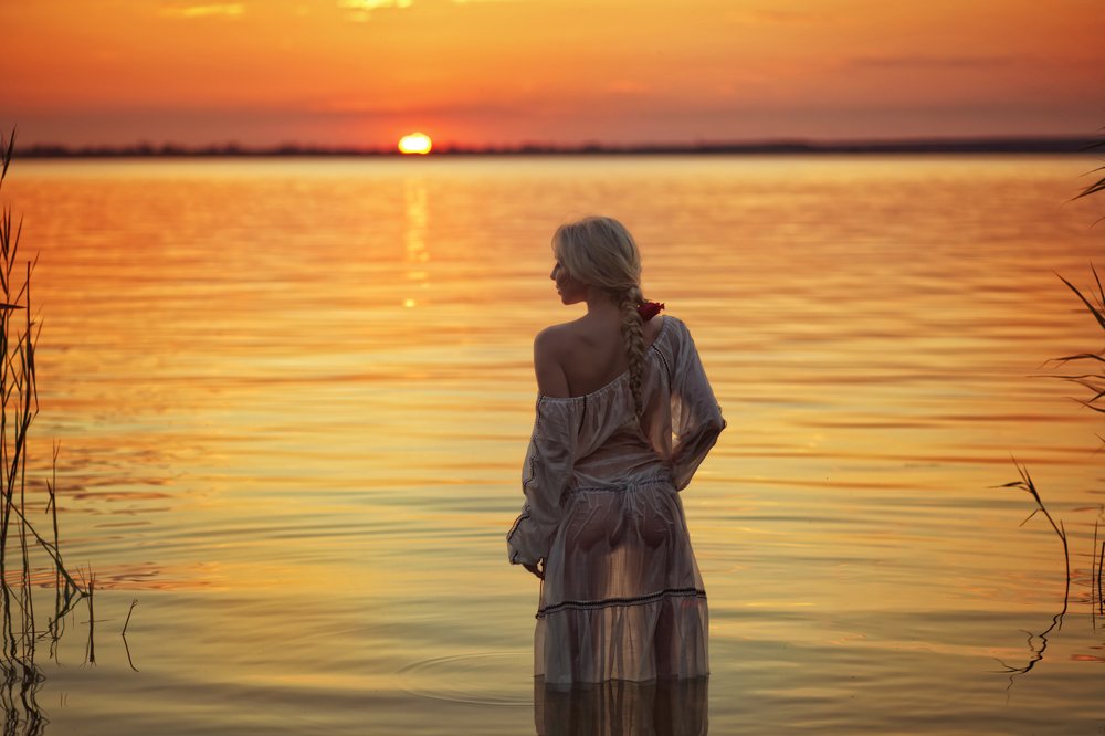 Купания на Иван-купала.