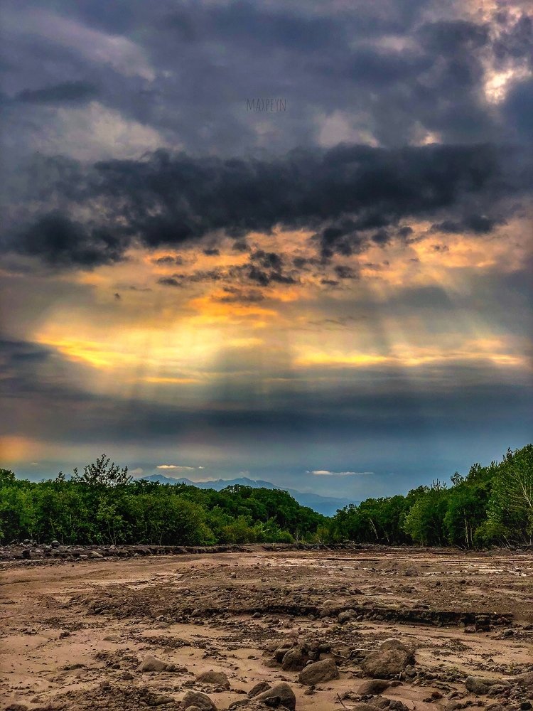 Photograph by Maksim Dyatlovskiy