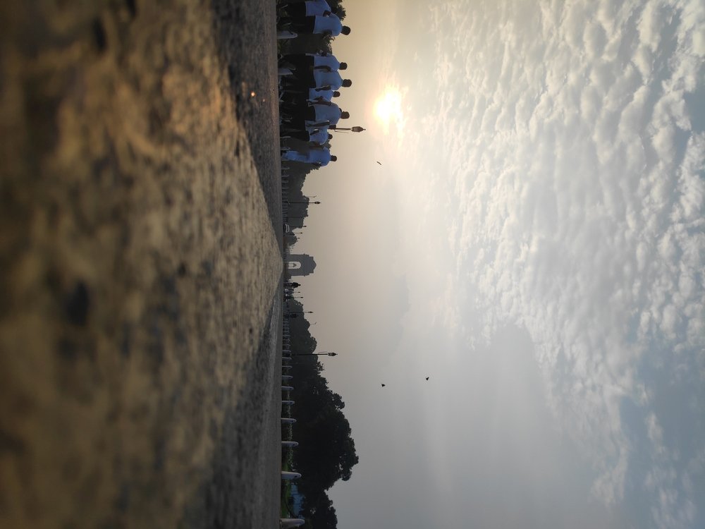 Terrific view sunrise at india gate