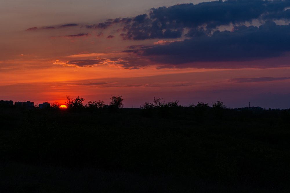 Город погружается во тьму...
