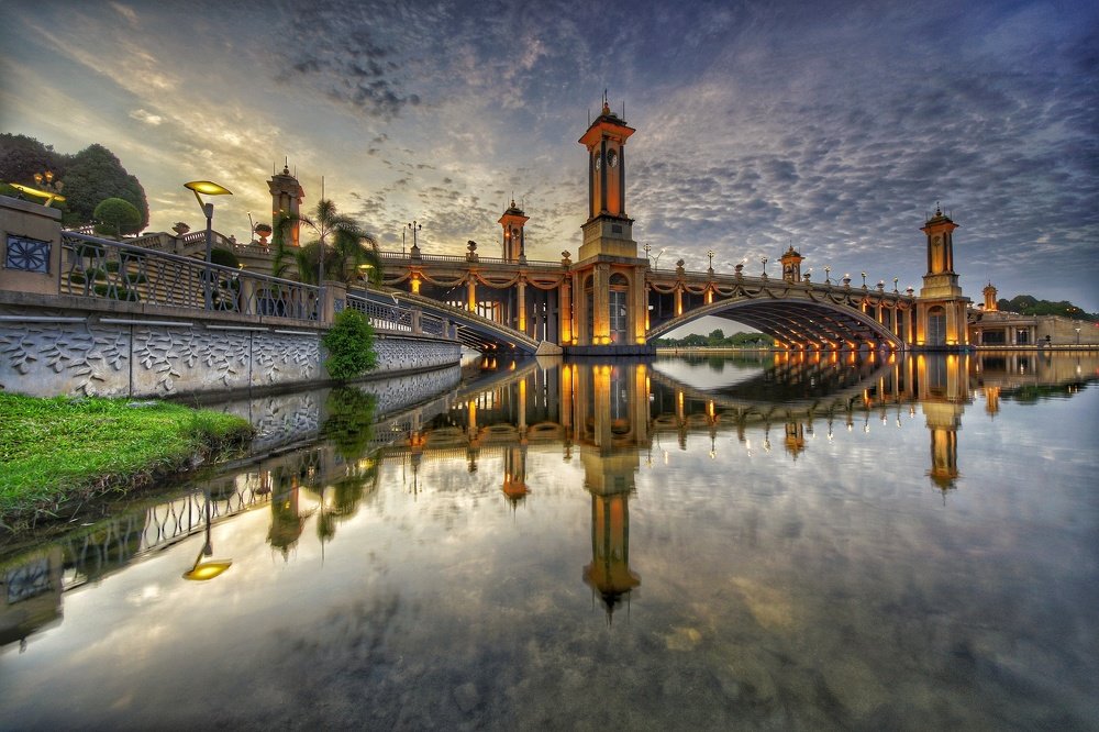 Photograph by Mohd Arrazi Rosdi