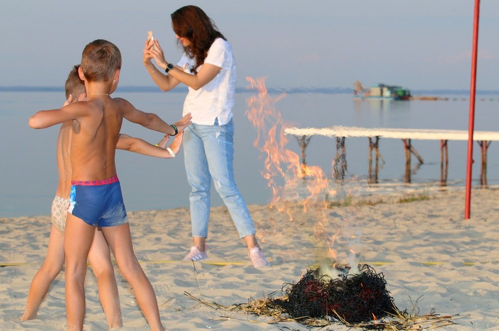 Вечер у воды