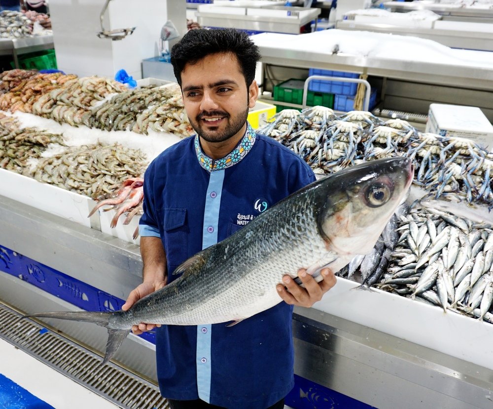 Продавец рыбы