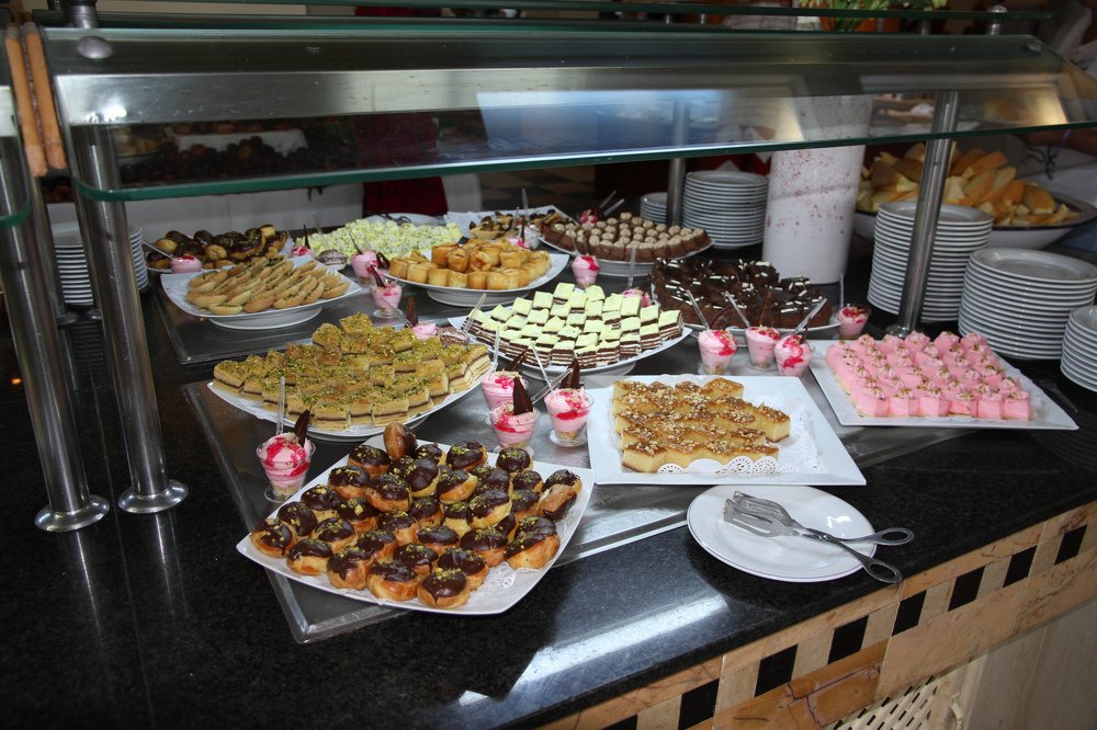 Сладкая  жизнь