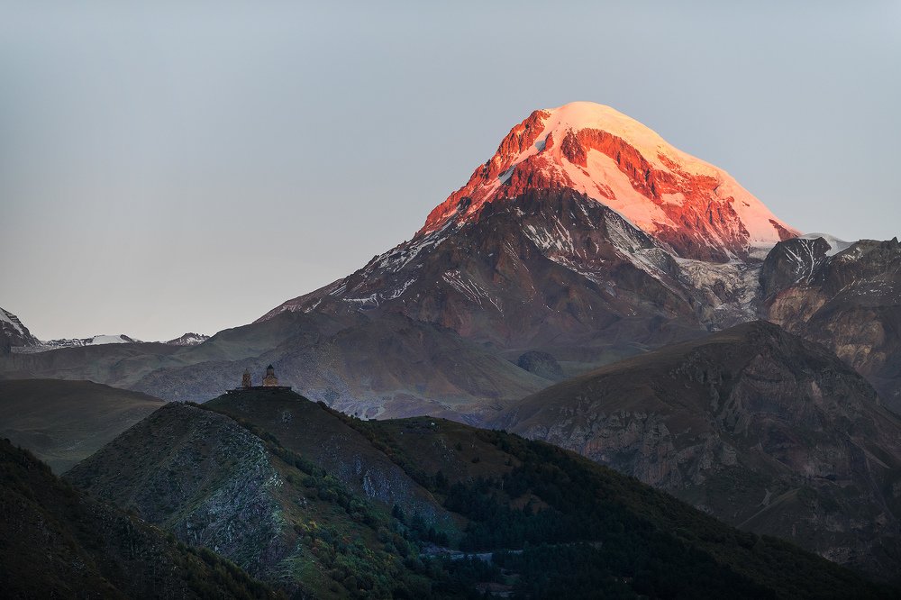 Казбек на рассвете