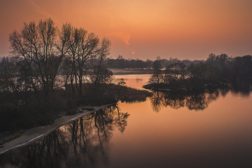 Закат над рекой Мухавец.