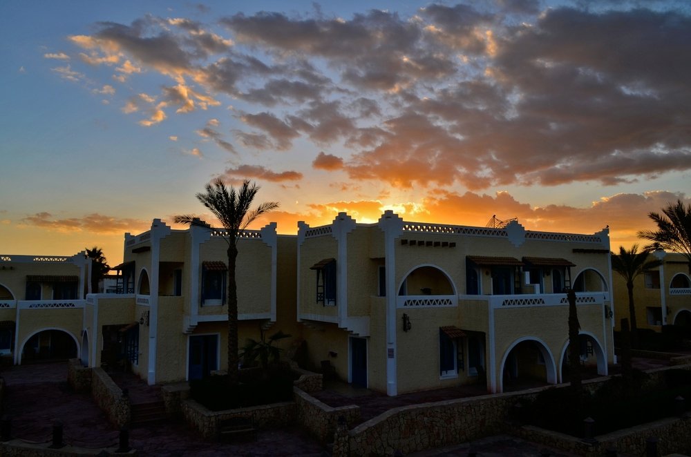 Февральский закат Египта