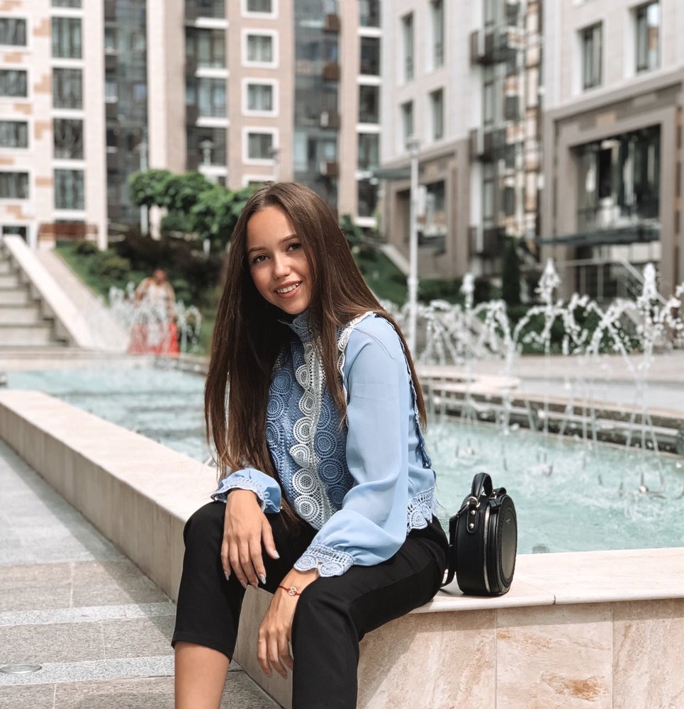 Очаровательная