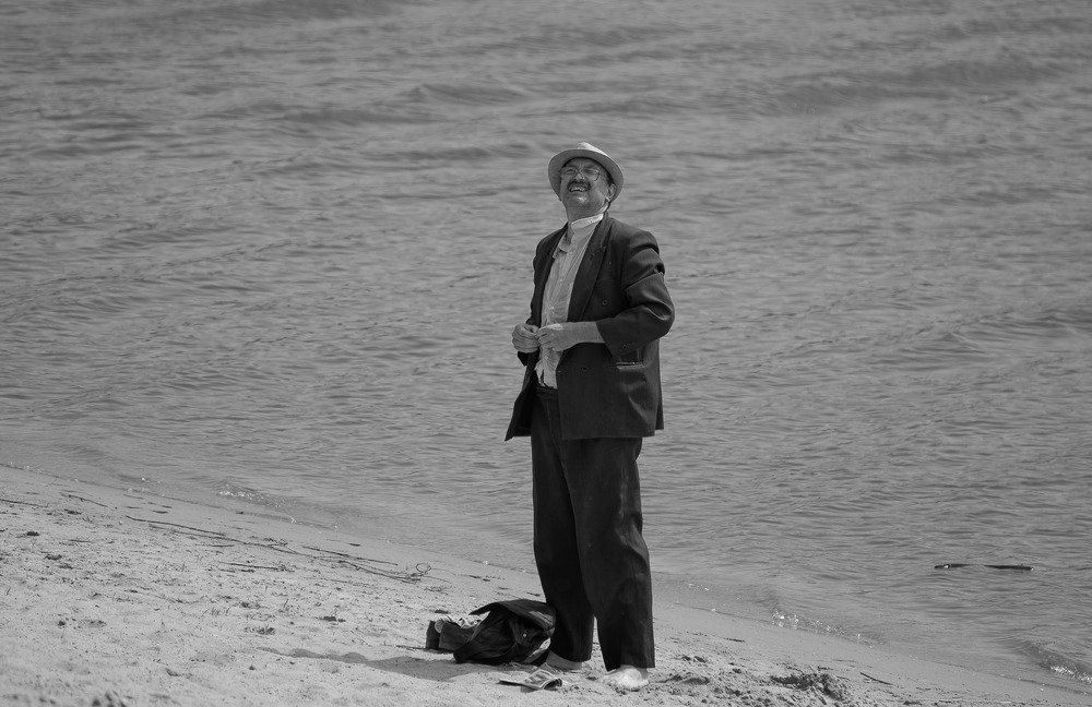 Когда очень хочется позагарать..........