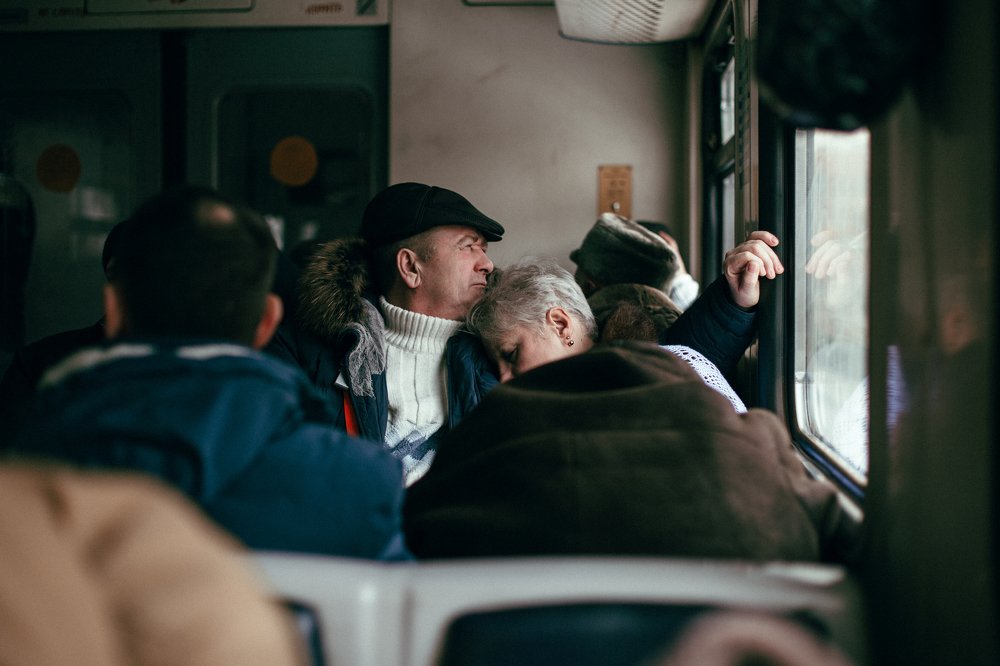 В электричке