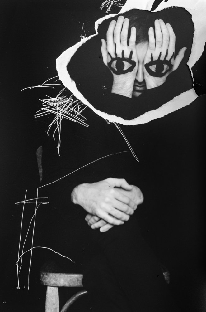 Черно-белый оттенок подавленности