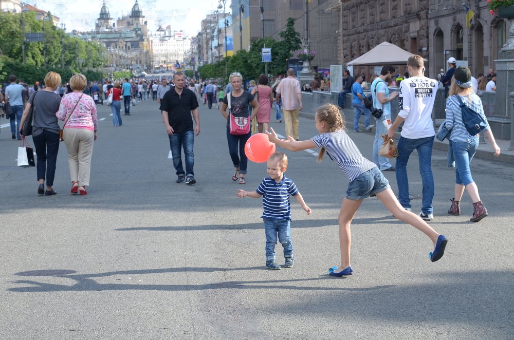 А шарик летит...