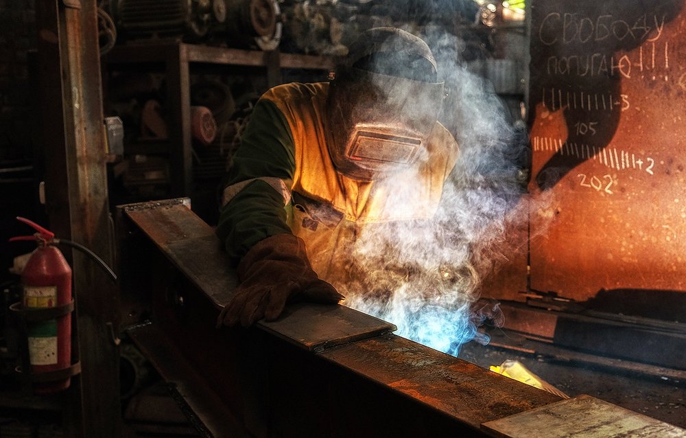 Свободу попугаю!!!