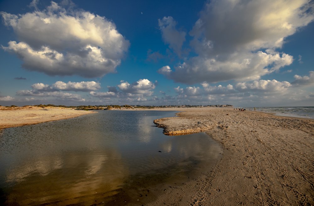 Photograph by Leonid Lan