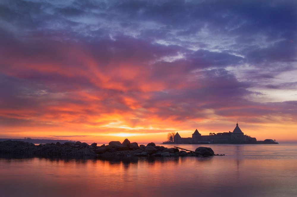 Крепость Орешек на рассвете