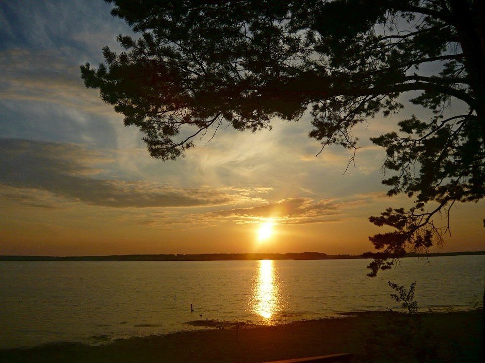 Вечер на озере
