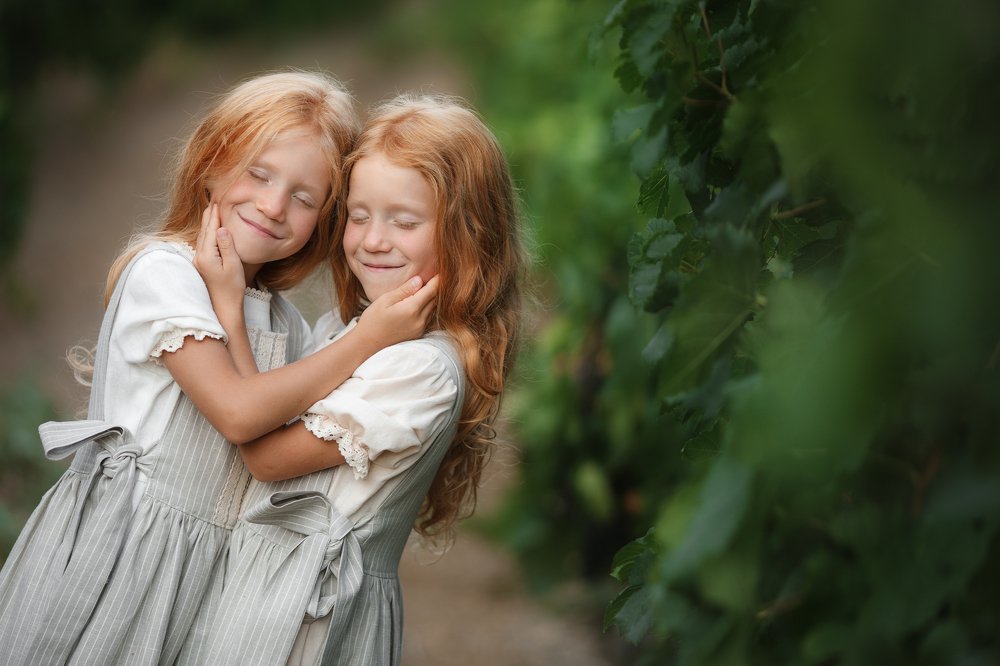 как две капли...