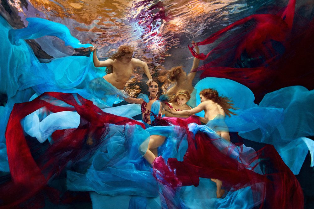 Sirens - Sensual Dance of Doom, 2019