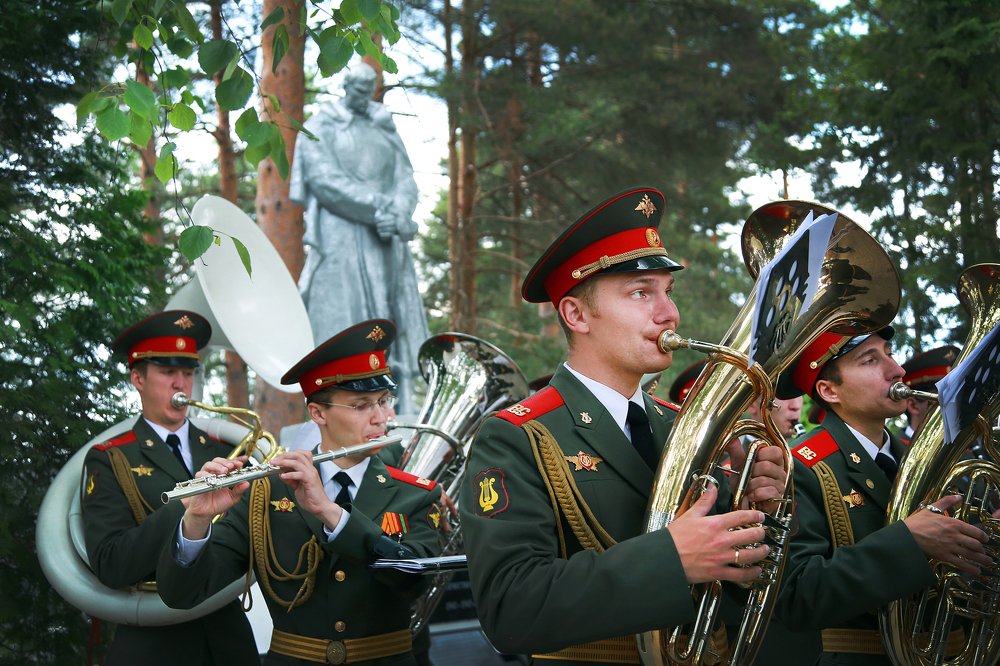 Триптих. ГИМН ПОБЕДИТЕЛЯМ
