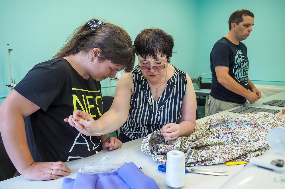 Раз стежок, два стежок