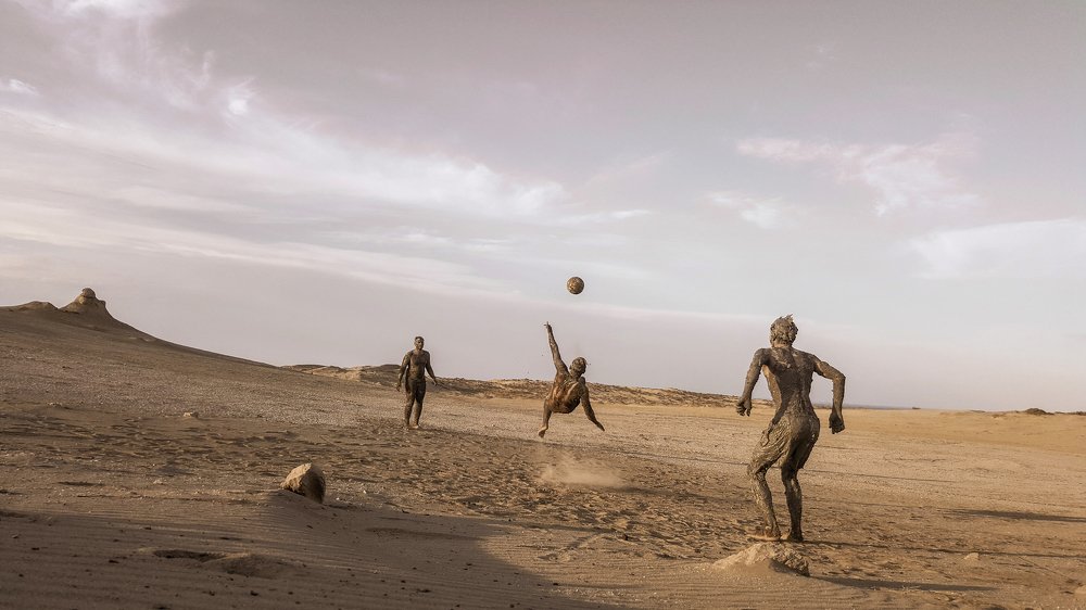 футбол в грязевом вулкане