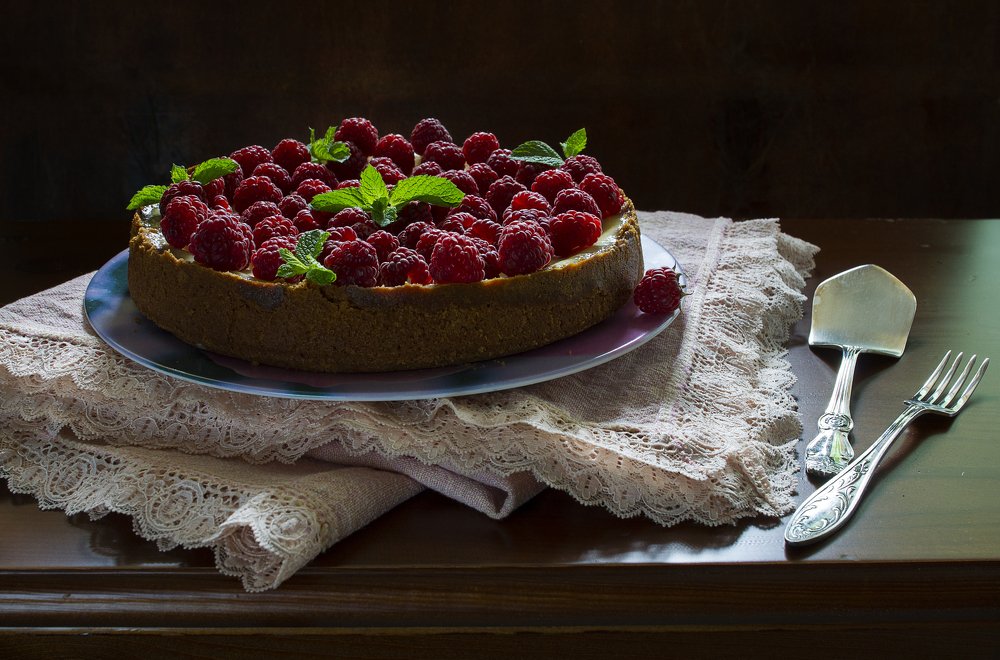 Чизкейк с малиной