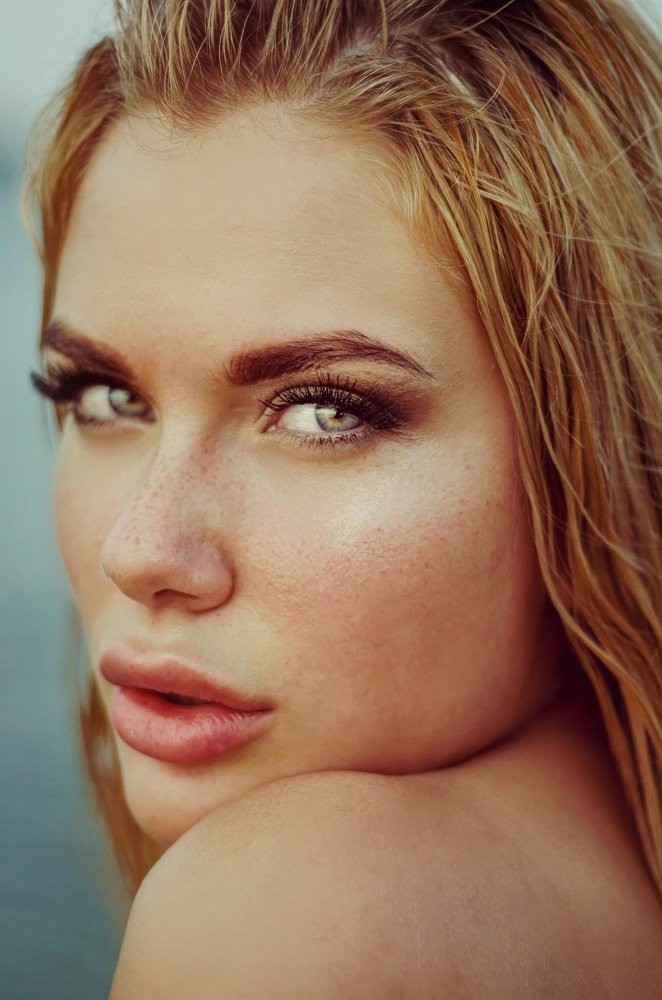 Photograph by Karina Sapfir