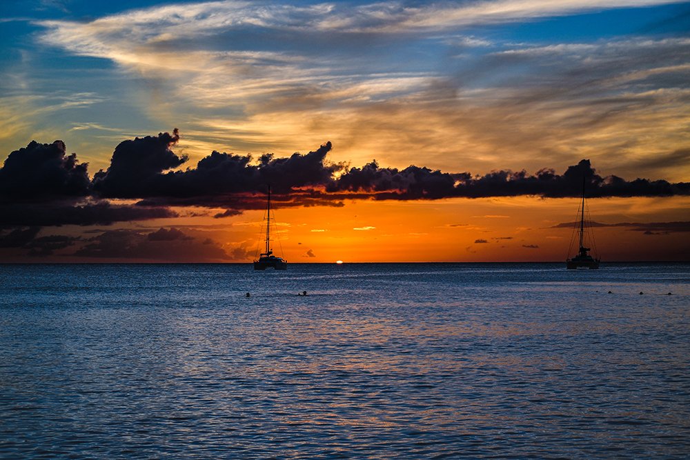Sailing and Sunset bayahibe