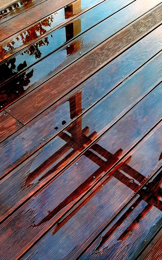 После дождя. Отражение.