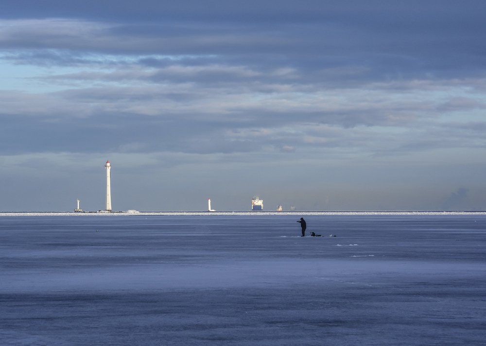 Голубая даль