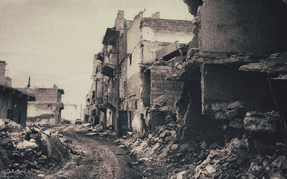 По улицам войны...