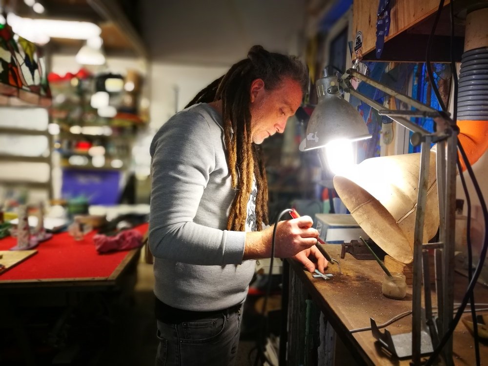 Jeweler / Ювелир