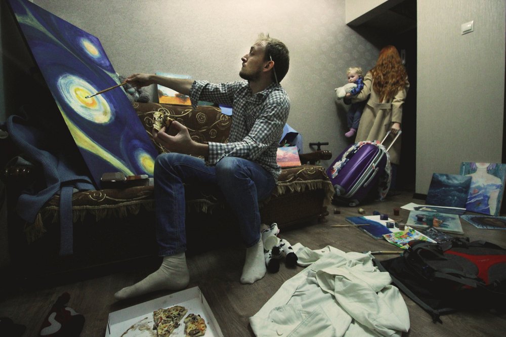 Я здесь лишняя