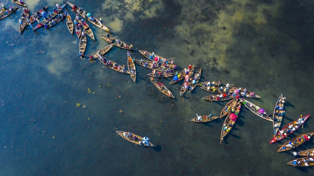 Colors on the lagoon