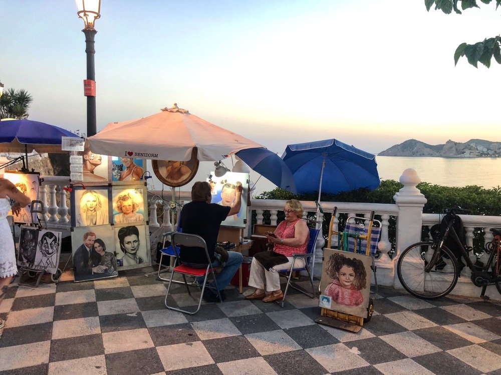 Работа кипит