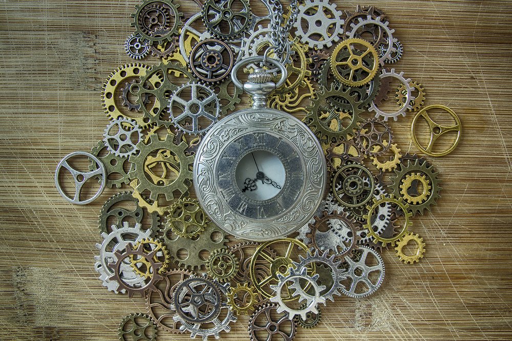 Точность (стимпанк-натюрморт)