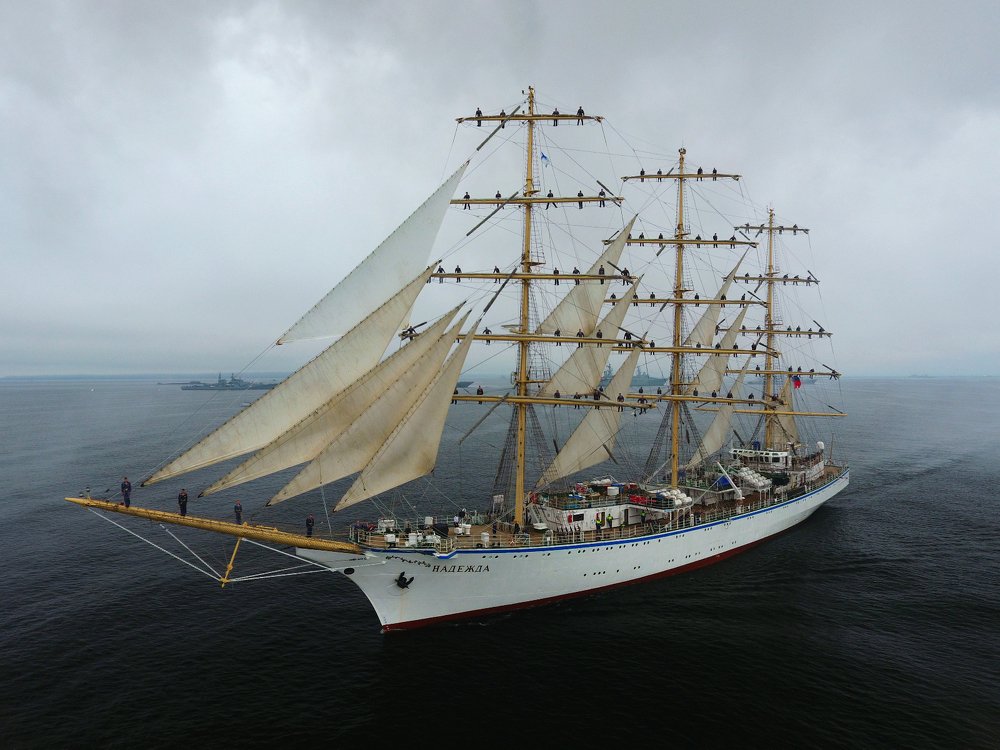 Фрегат "Надежда"