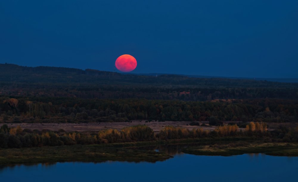 Луна над Камой