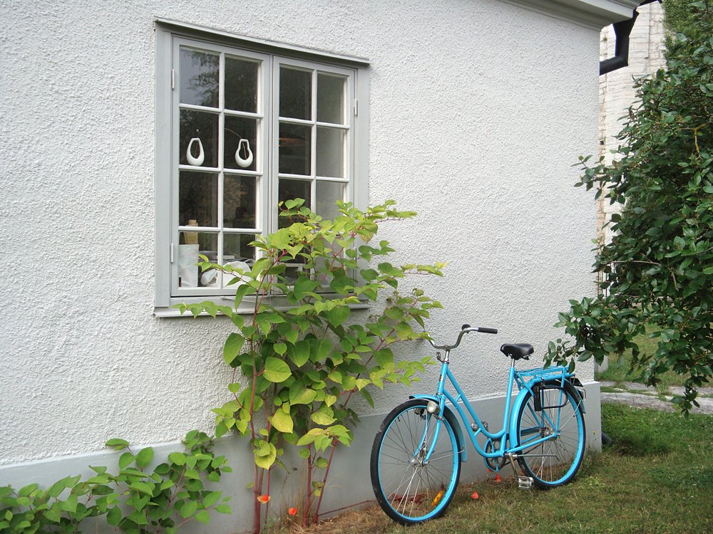 Голубой велосипед