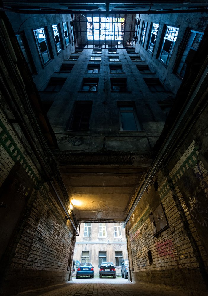 Питерский колодец