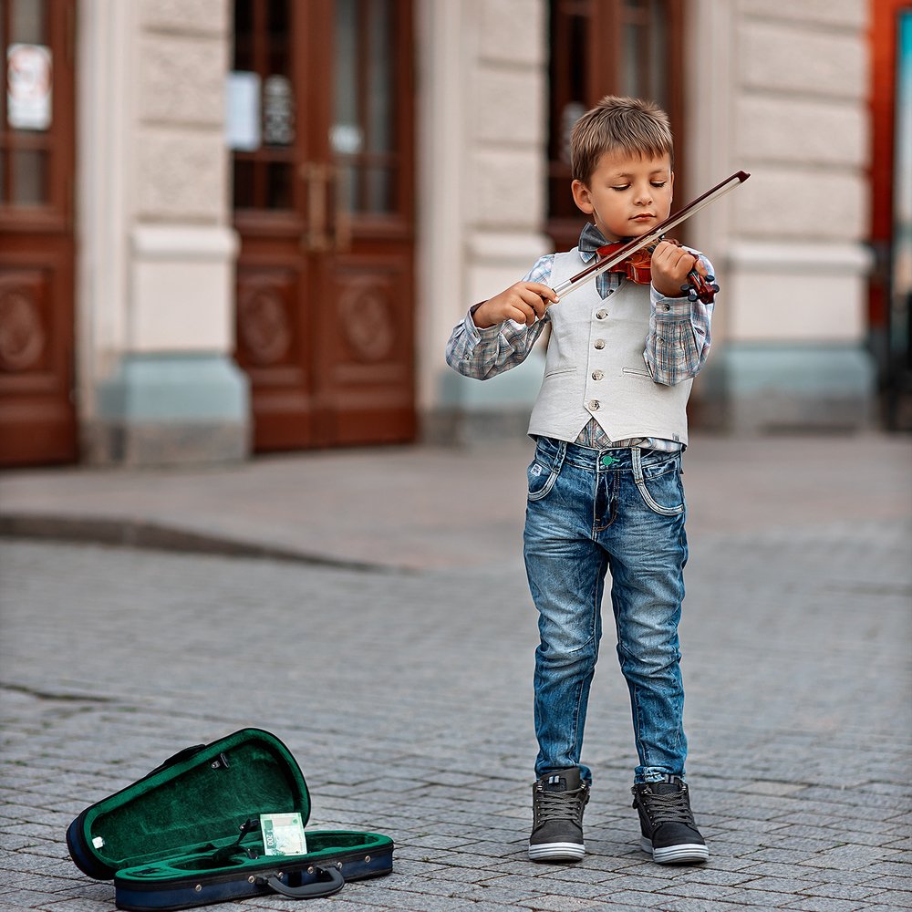 Уличный музыкант