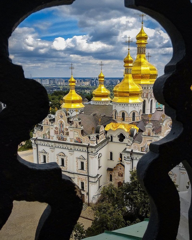 Золотые купола