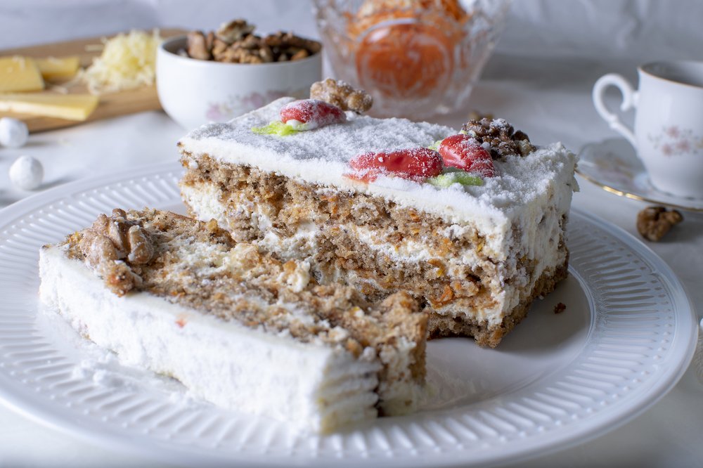 Морковный торт с сырным кремом
