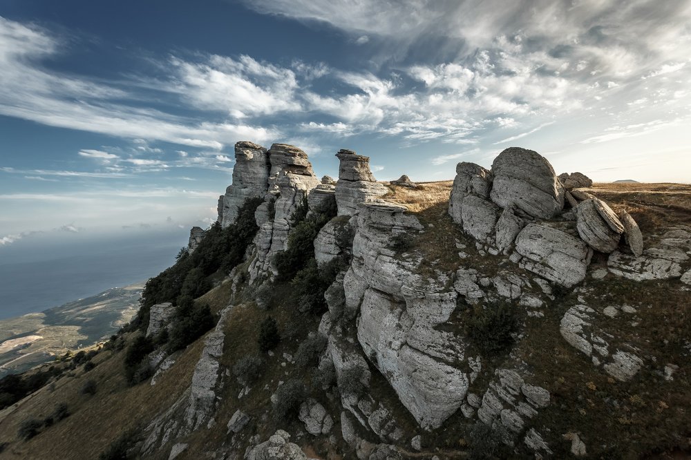 "Каменные ворота"
